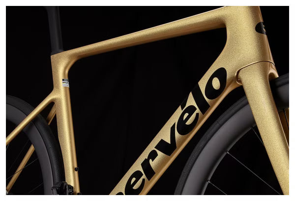 Bicicleta de carretera Cervélo Soloist Shimano Ultegra Di2 12S 700 mm Polvo de oro 2024